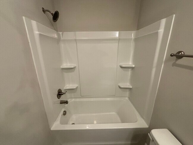 Foto del edificio - Durham Farms home with 3 bedrooms!
