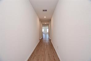Foto del edificio - 18131 Rockvine Dr