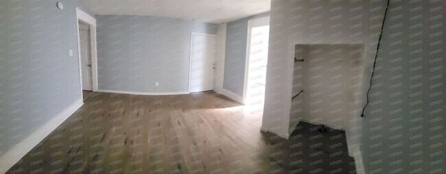 Building Photo - First floor- 2 Bedrooms and 1 Bathroom, Pe...