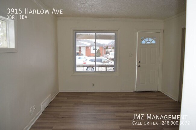 Foto del edificio - 3 bedroom Allen Park Bungalow