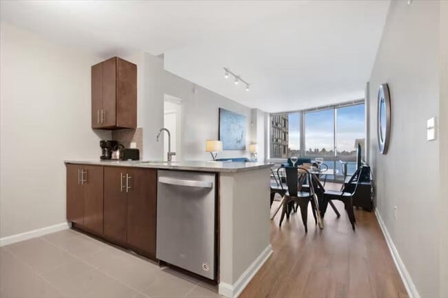 Building Photo - 48 Washington Blvd