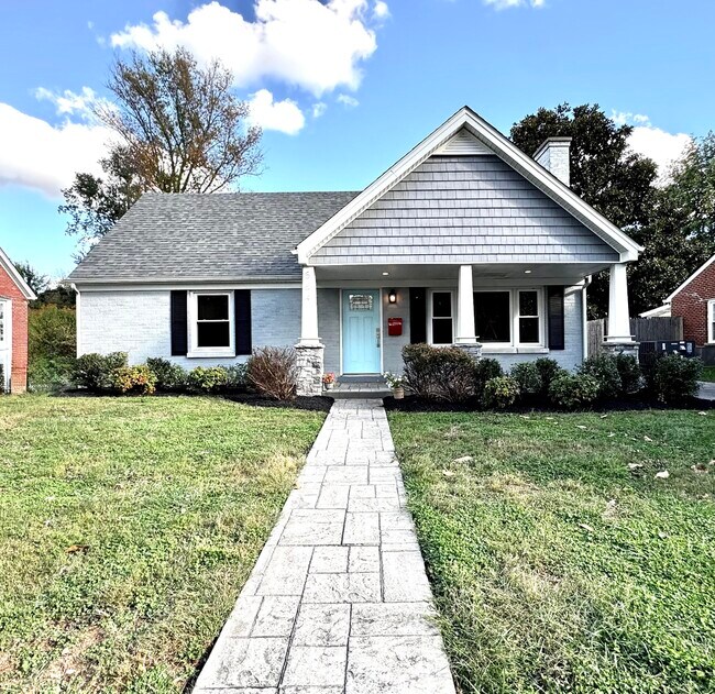 Foto del edificio - 564 Claymont Dr