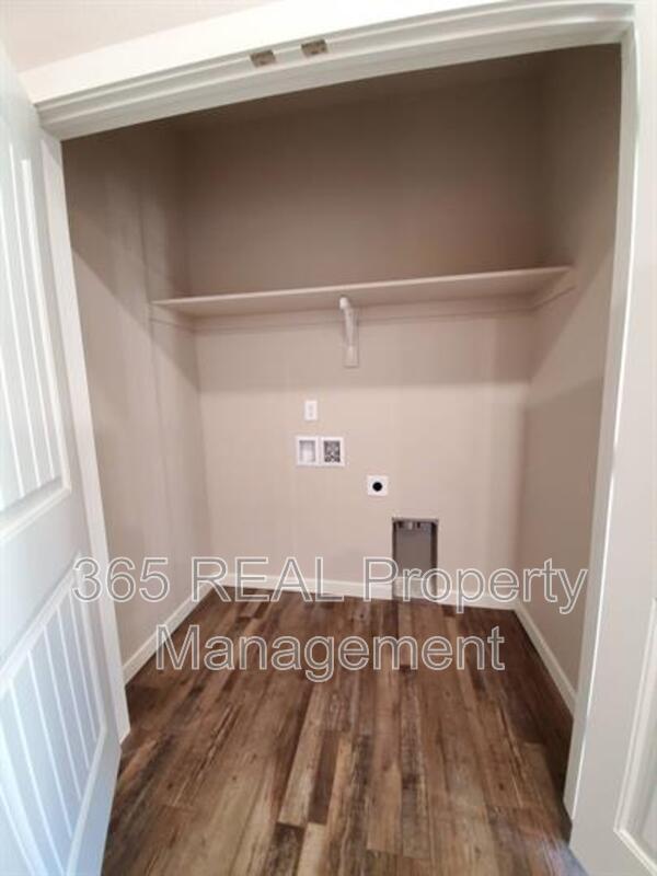 Building Photo - 1689 Westward Cir