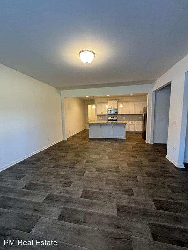 Building Photo - 3 br, 2.5 bath House - 3513 Gardner Parson...