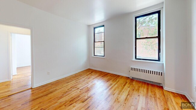 Building Photo - 78 W 11th St