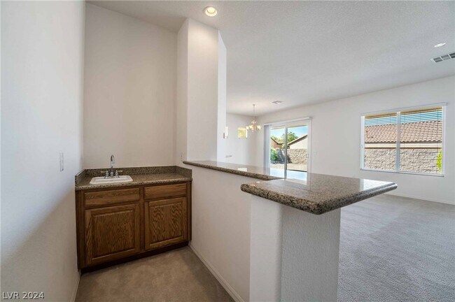 Foto del edificio - 2049 Powder Springs St