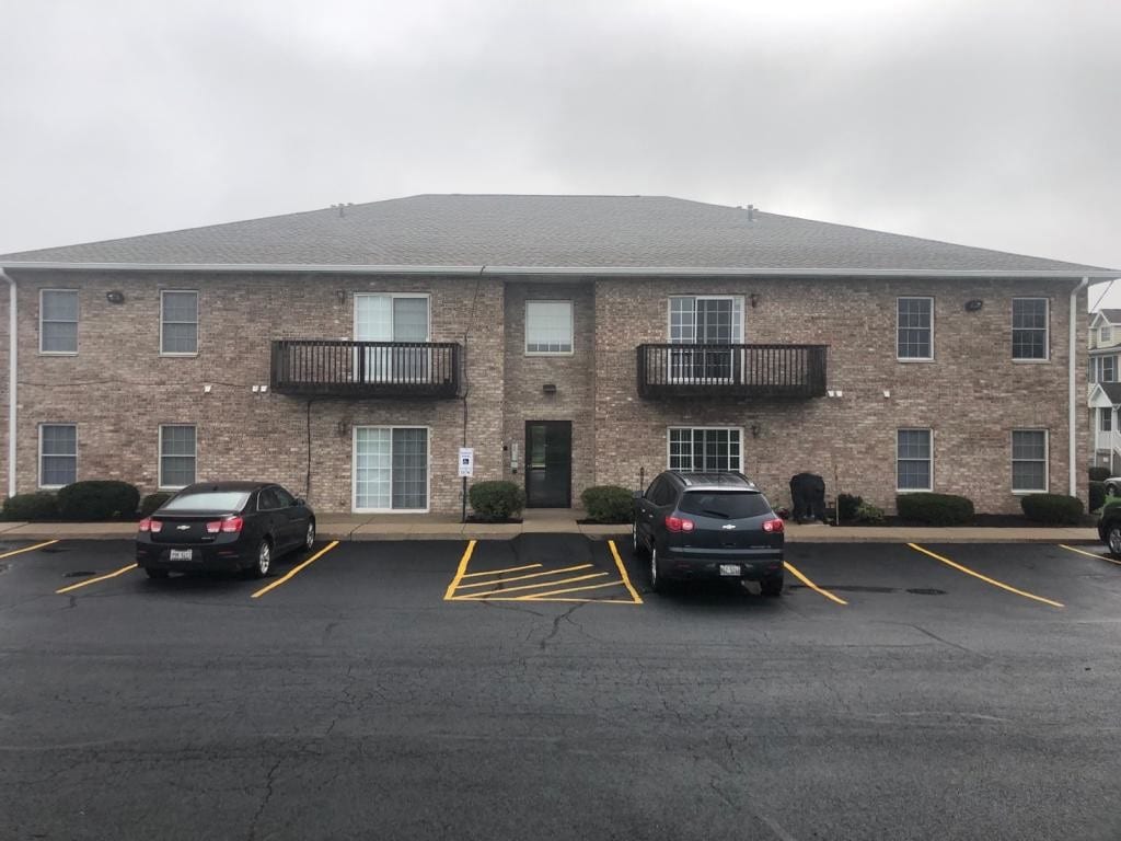 555 N. Strack St 201 Condo for Rent in Cortland, IL