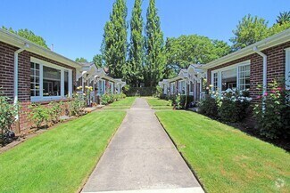 Building Photo - 1007 NE Tillamook St