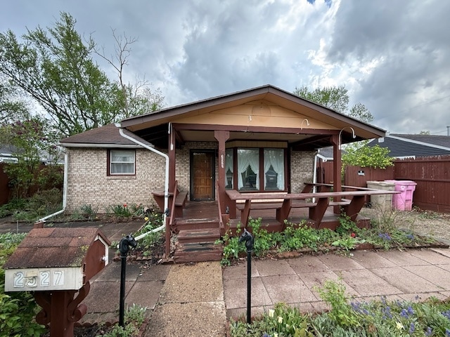 Primary Photo - 2527 Riverside Dr