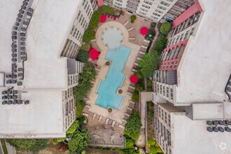 Building Photo - Treeline Ansley