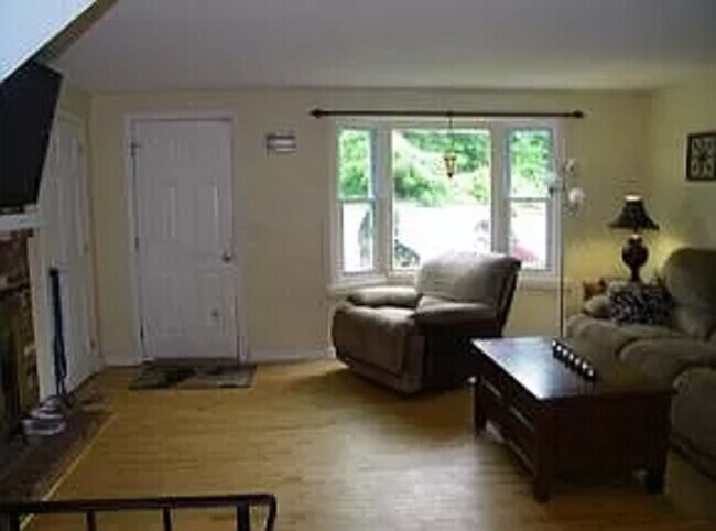 Main Level Open Concept Living Room - 36 Tenney Rd