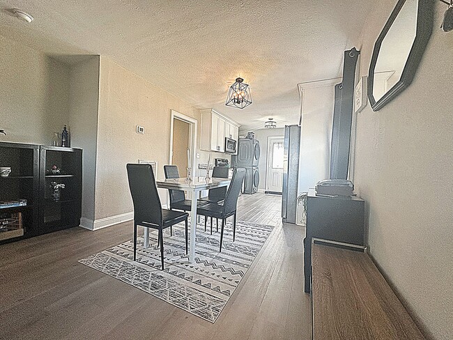 Photo - 4551 Hampshire Ave House