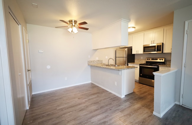 Interior Photo - Sierra Ridge Apartments