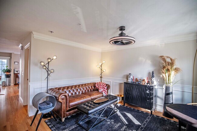 Building Photo - 1 Sienna Dr