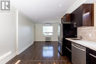 Building Photo - 253 Lakeshore Rd E