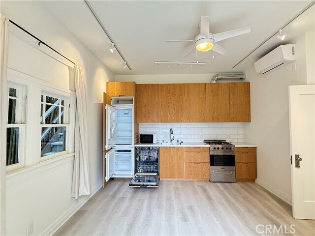 Foto del edificio - 706 6th Ave
