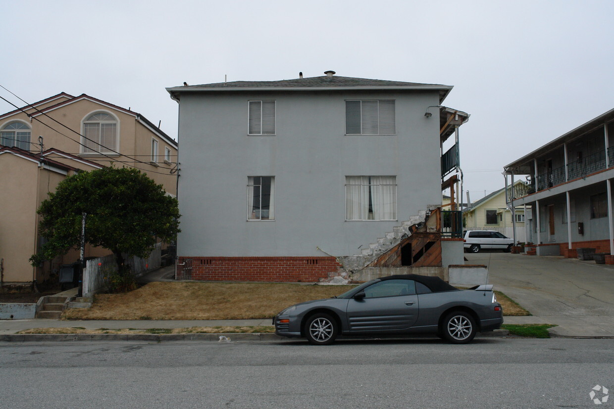 Foto del edificio - 140 Santa Dominga Ave