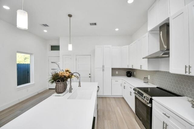 Building Photo - 3330 Francis St