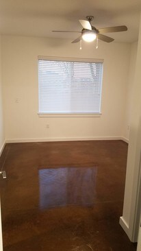 Master Bedroom - 1202 Porter St