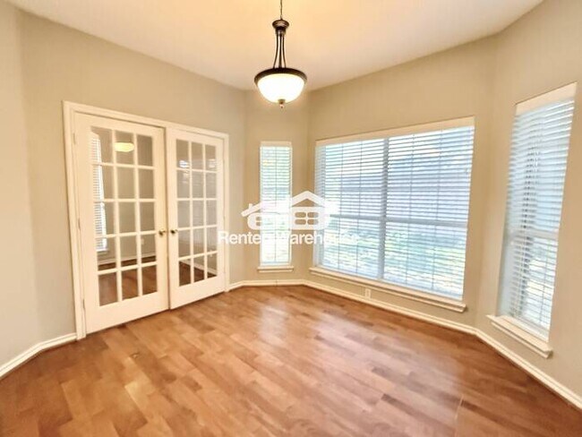 Building Photo - Beautiful Two-Story Home with Space, Comfo...