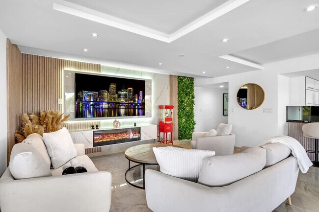 Foto del edificio - 468 Golden Isles Dr