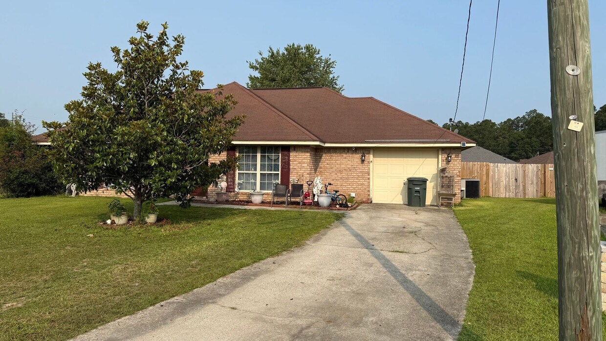 Foto principal - RATE DROP ALERT! (was $2200/month)