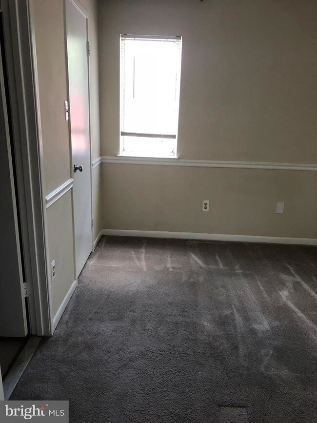 Foto del edificio - 7579 Margate Ct