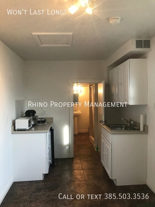 Foto del edificio - 2885 Van Buren Ave