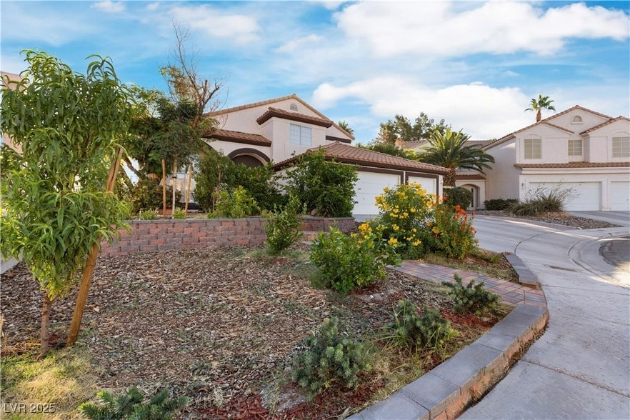 Foto principal - 7820 Mount Angel Dr