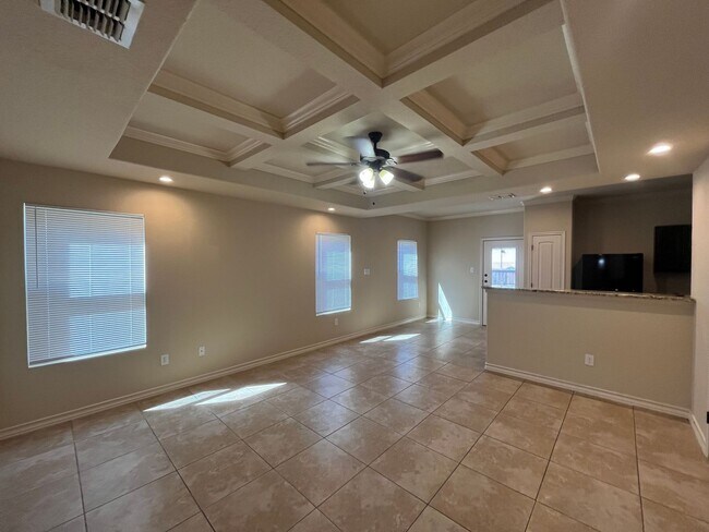 Foto del edificio - 7117 Micayla Cv