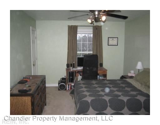Building Photo - 3 br, 2.5 bath House - 2705 Park Cres