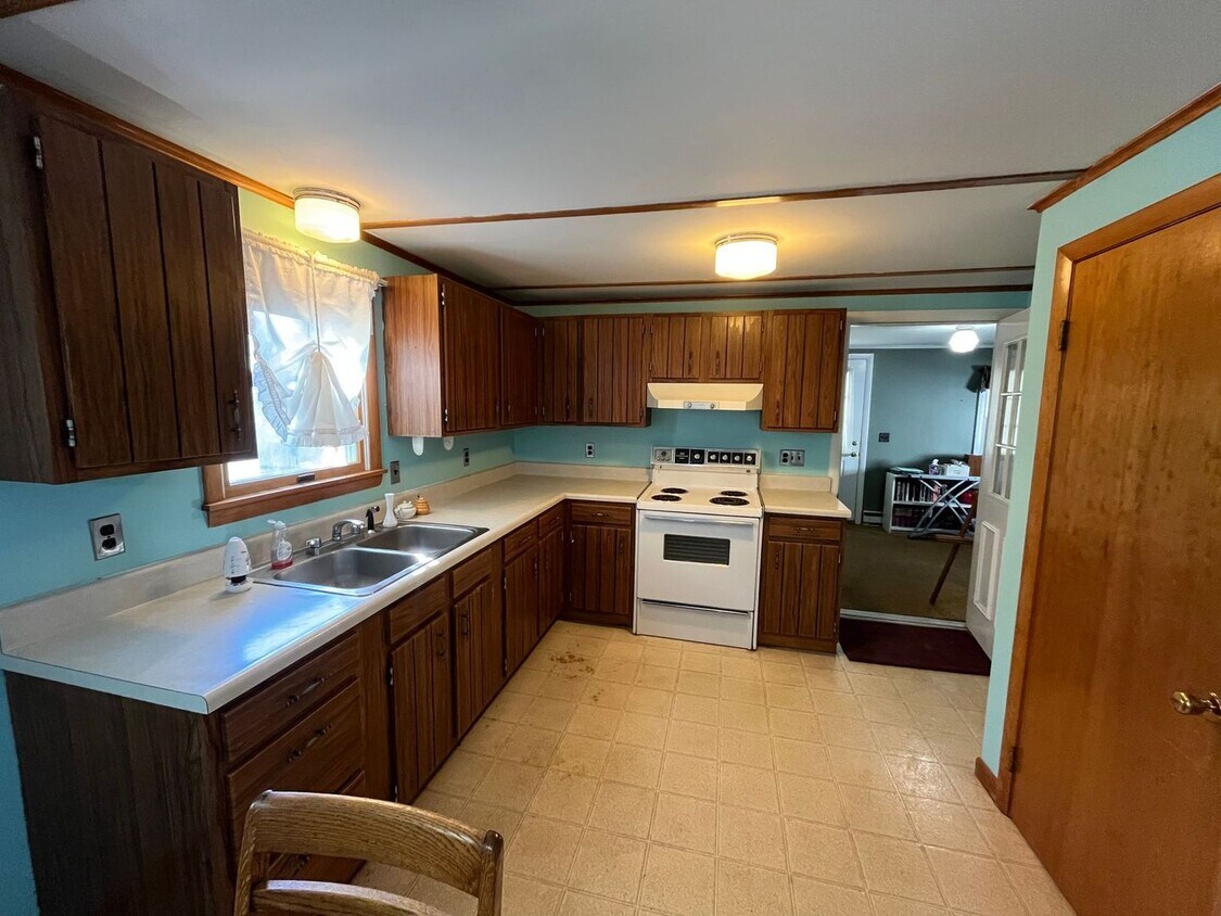 Foto principal - Four Bedroom Single Family House for Rent ...