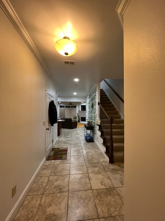 629 White Stone Way, Hoover, AL 35226 Townhome Rentals in Hoover AL