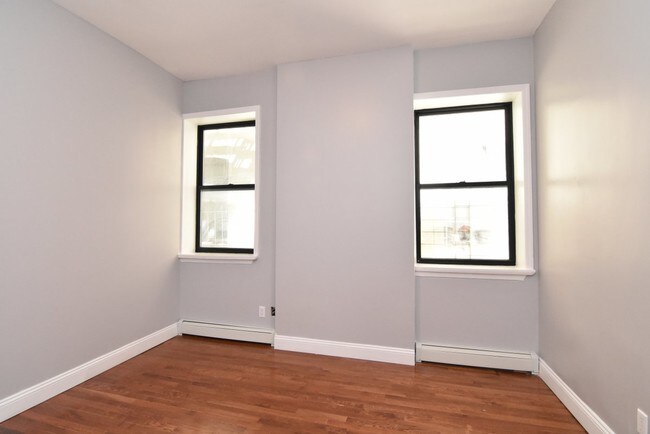Building Photo - 110 Saint Nicholas Ave