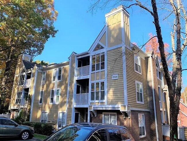 Foto del edificio - 2502 Cranbrook Ln