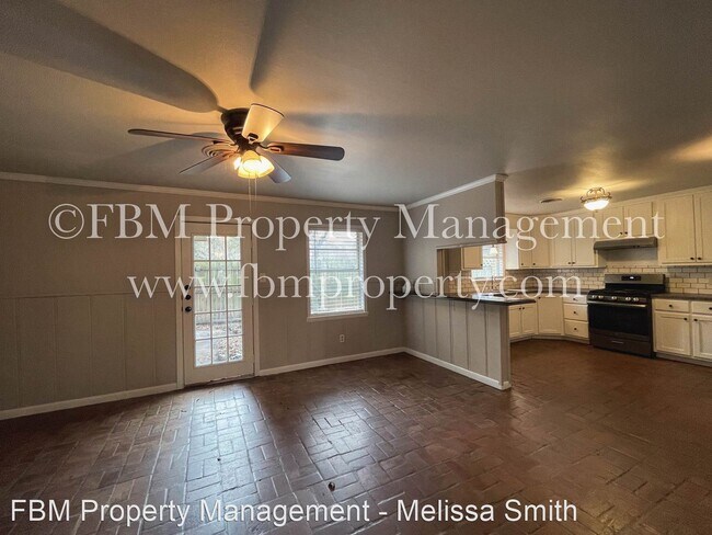Building Photo - 3 br, 2 bath House - 2016 W Belclaire Circle