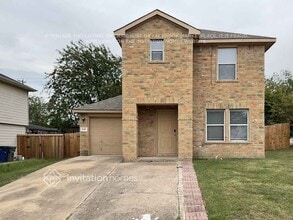 Building Photo - 646 Via Estrella