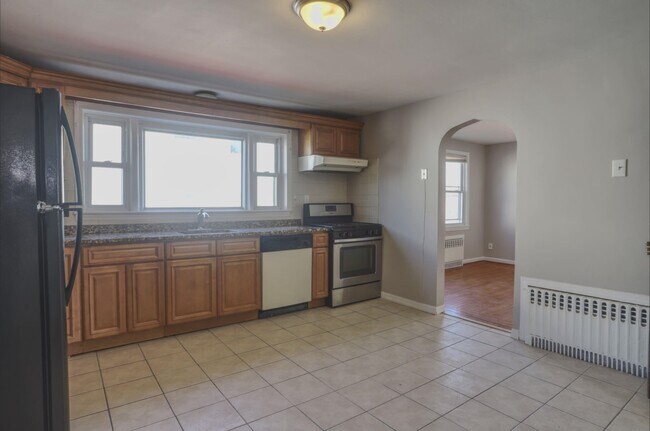 Foto del edificio - 125 Laidlaw Ave