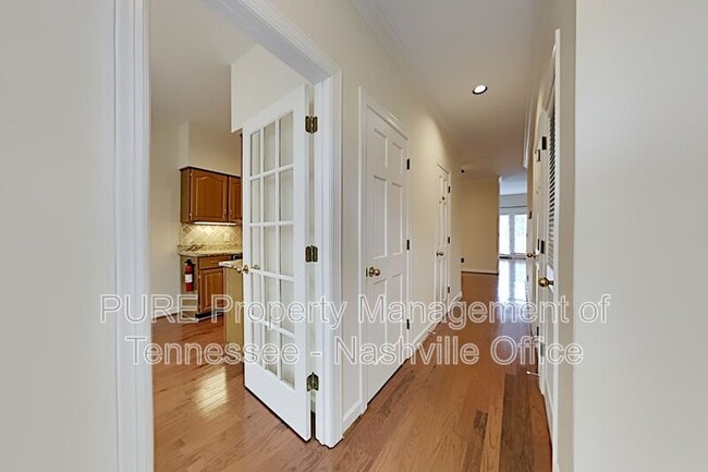 Building Photo - 344 Ardsley Pl