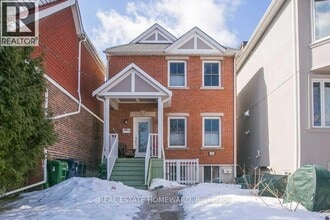 Building Photo - 76 Redwood Ave