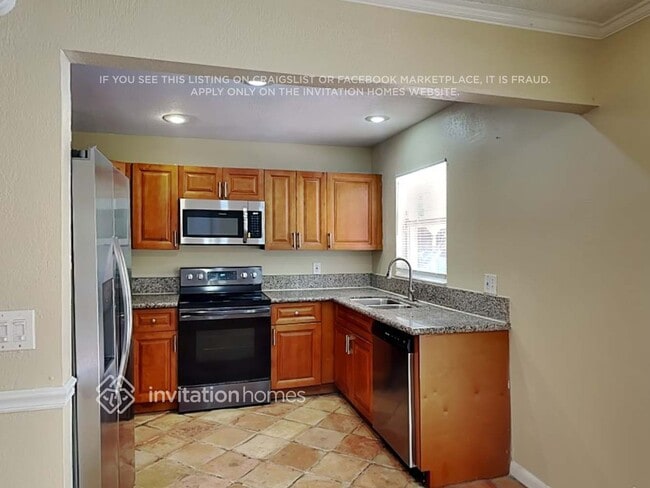 Foto del edificio - 3635 N Mountain Dr