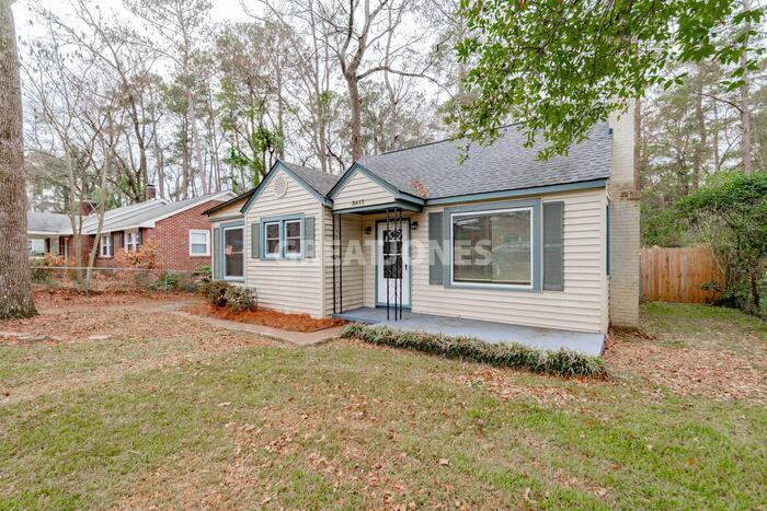 Primary Photo - 3417 Bellingham Rd