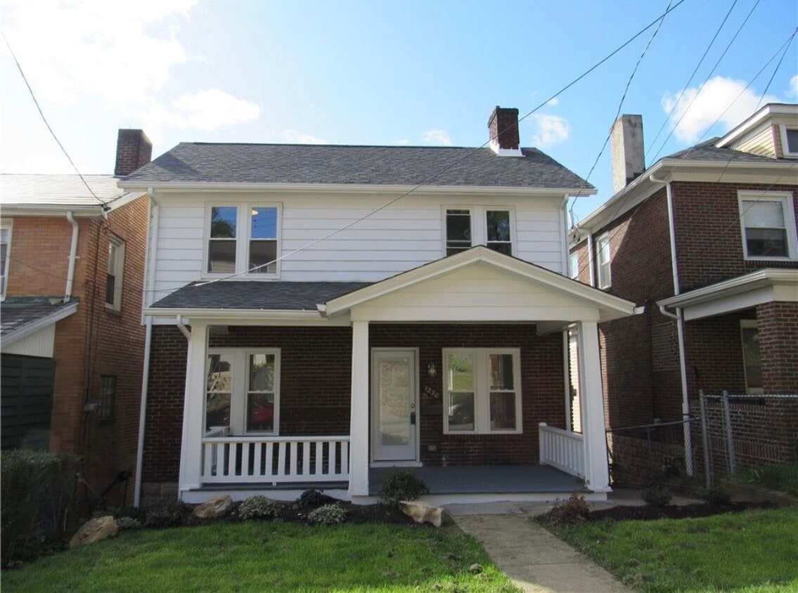 Primary Photo - 1230 Bellaire Pl