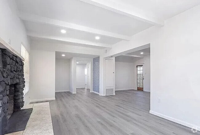 Living Room - 6435 Camarilla Ave