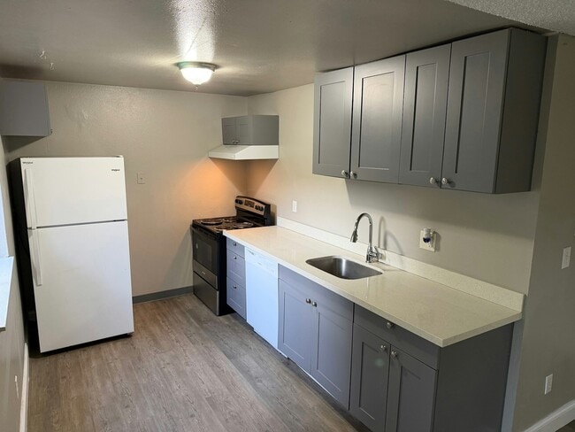 Photo - 2705 S 256th St Apartment