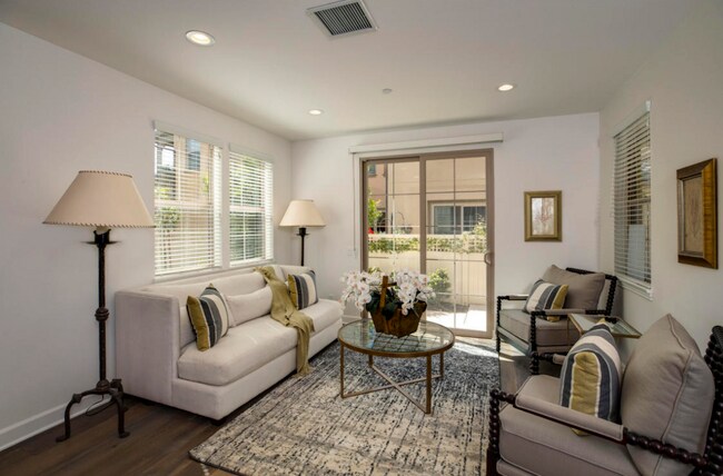 Foto del edificio - 220 Sanderling Ln