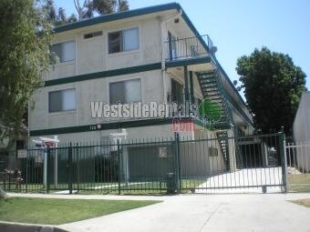 Primary Photo - 110 E Spruce Ave