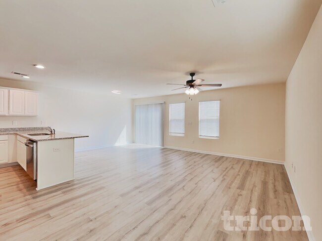 Foto del edificio - 691 Millsgate Cir