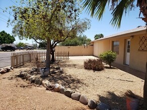 Building Photo - 841 E Cinnabar Ave