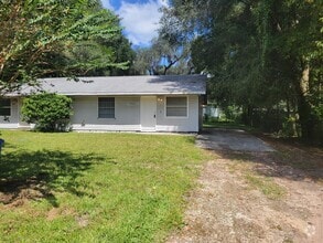 Building Photo - 37851 Crystal Way